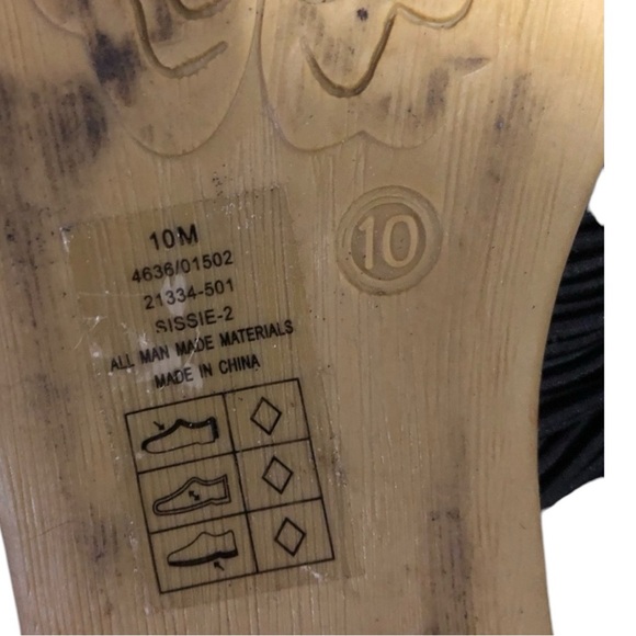 Pierre Dumas Black and Tan Rubber Band Flat Flip Flop Sandals size 10 - Picture 4 of 7